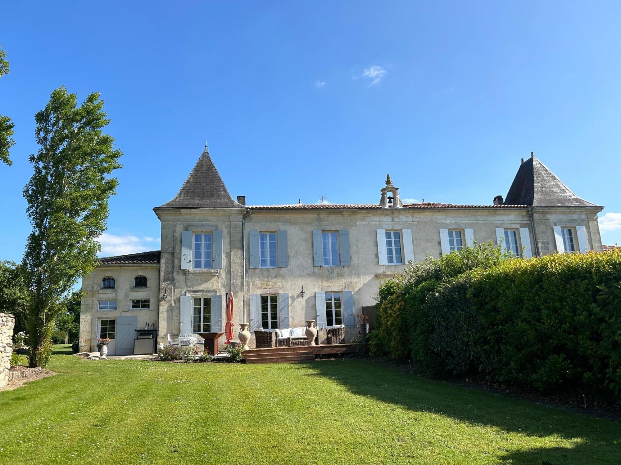 Domaine De La Gemoliere Bed & Breakfast Gémozac Exterior foto