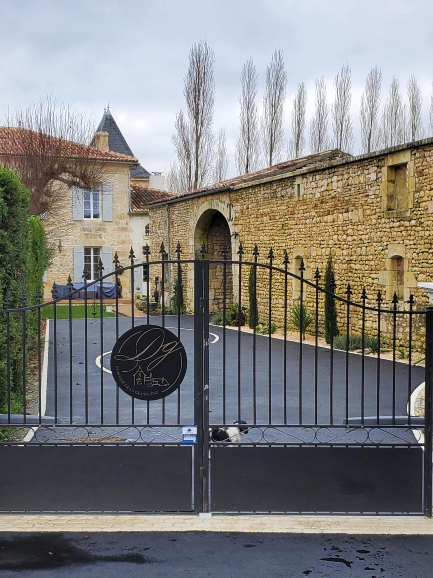 Domaine De La Gemoliere Bed & Breakfast Gémozac Exterior foto